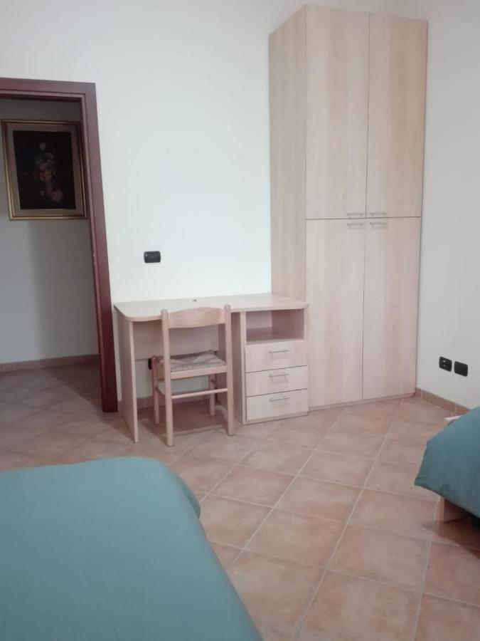 La Casa Di Mezzo-Affitti Brevi-Zona Ospedali Villa Busso Luaran gambar